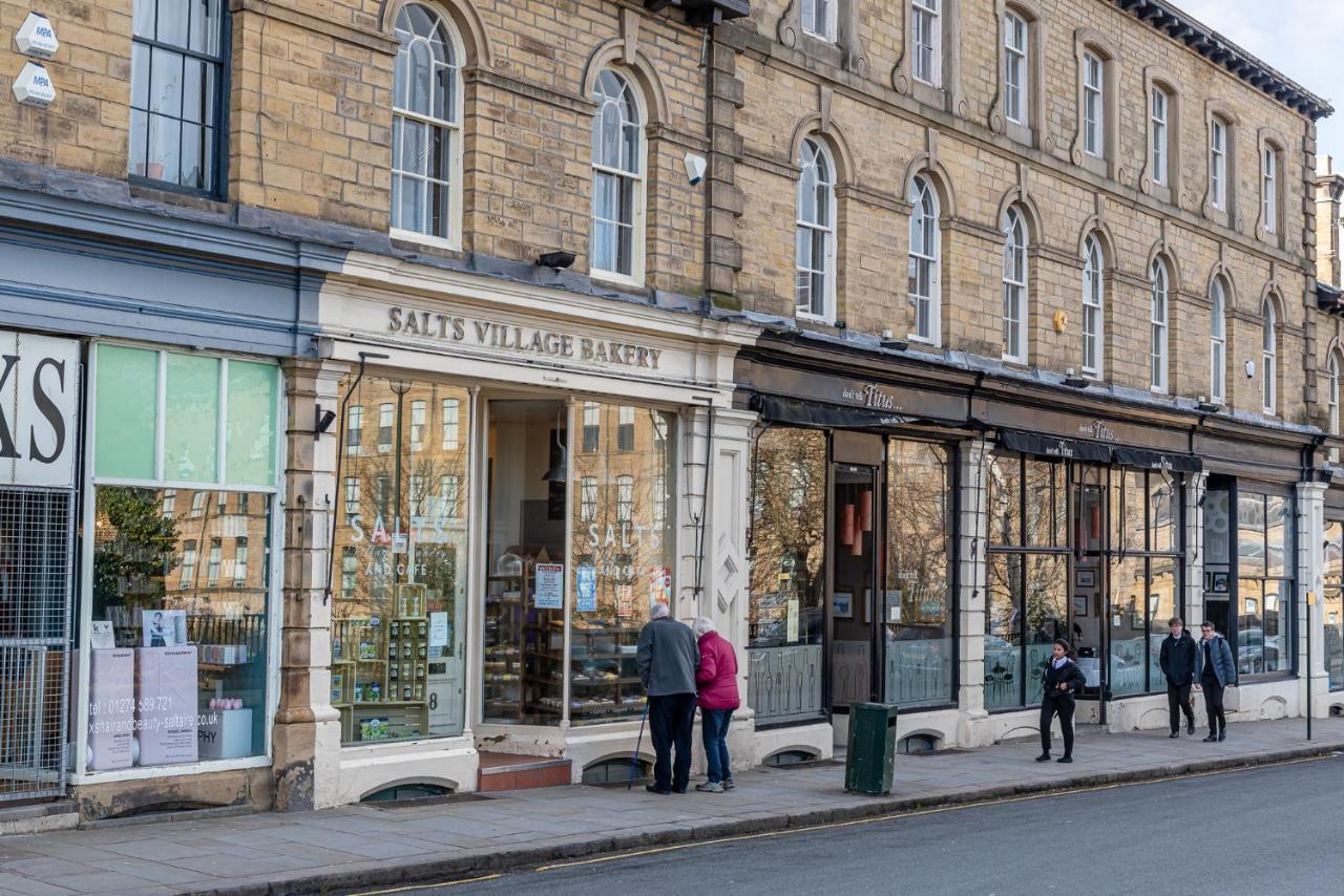 Riverside Balcony Apartment With Parking Just Minutes To Saltaire Shipley (West Yorkshire) Exterior photo